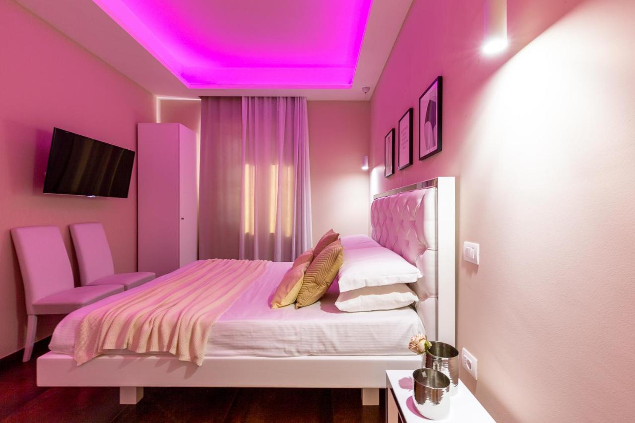 Club 57 Imperial Rooms Cagliari Zewnętrze zdjęcie