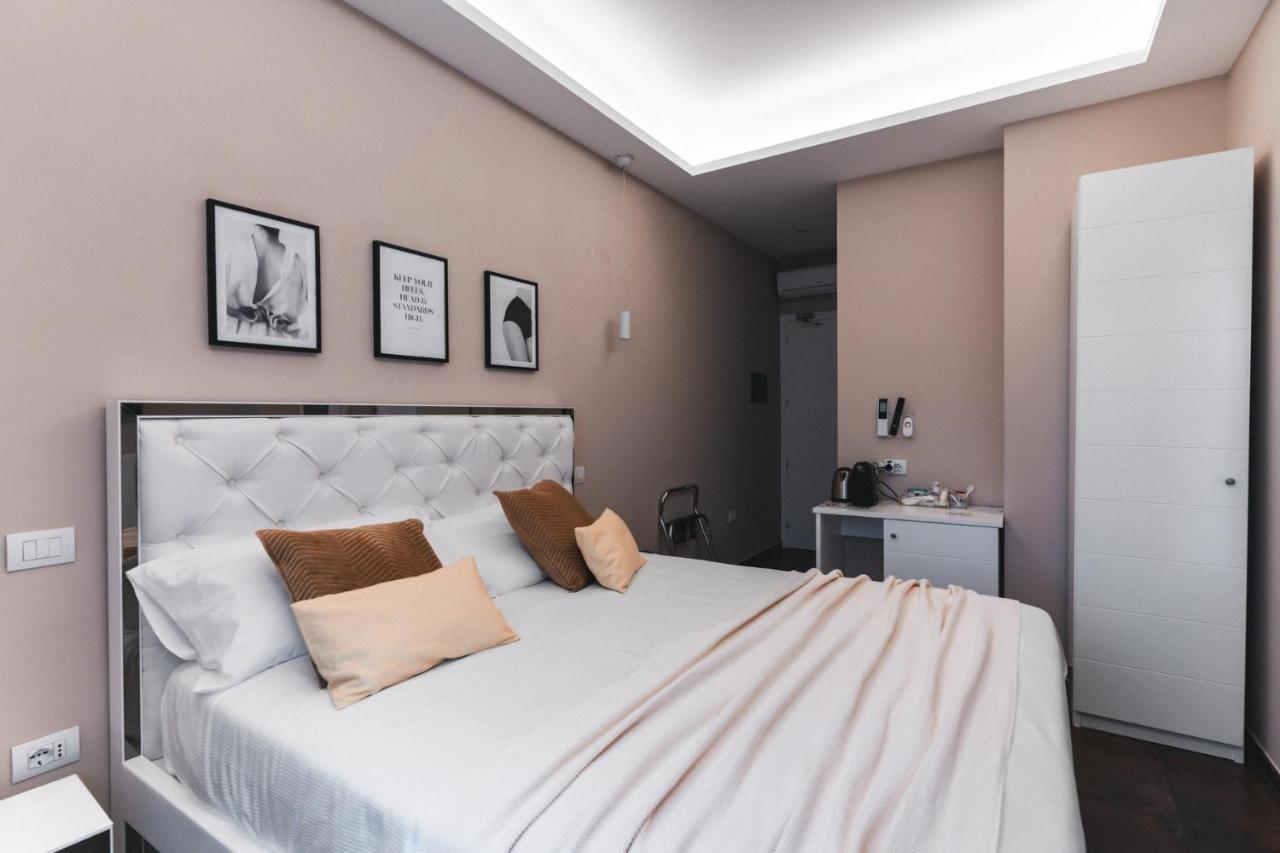 Club 57 Imperial Rooms Cagliari Zewnętrze zdjęcie